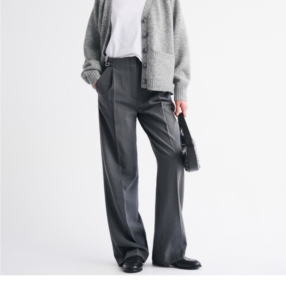 Abercrombie & Fitch Gray Women's Trousers